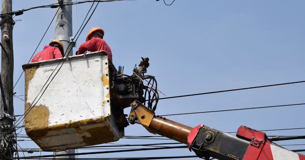 Can Private Capital Save Struggling Electric Cooperatives?